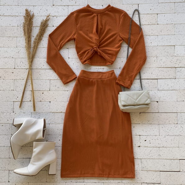 CONJUNTO CANELADO