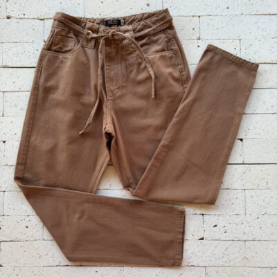 CALÇA JEANS MOM